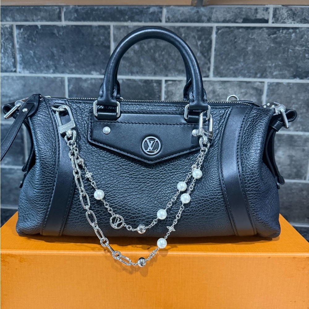 Louis Vuitton Biker Bag PM with chain - Picture 3 of 17